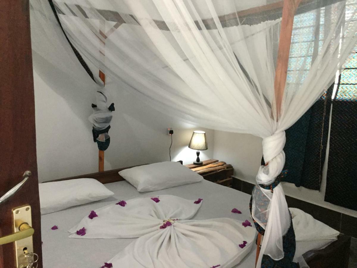 גאמביאני Kasuku Villa מראה חיצוני תמונה